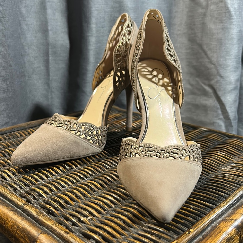 Teriann Warm Taupe / Lux Kid Suede Jessica Simpson Heels